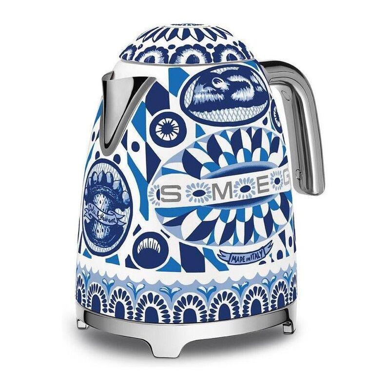 SMEG Electric Kettle 1.7L - Dolce & Gabbana Blue Mediterranio, , large image number 4