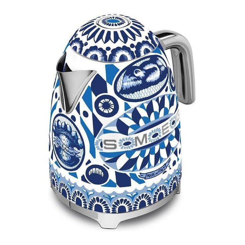 SMEG Electric Kettle 1.7L - Dolce & Gabbana Blue Mediterranio, , large image number 6