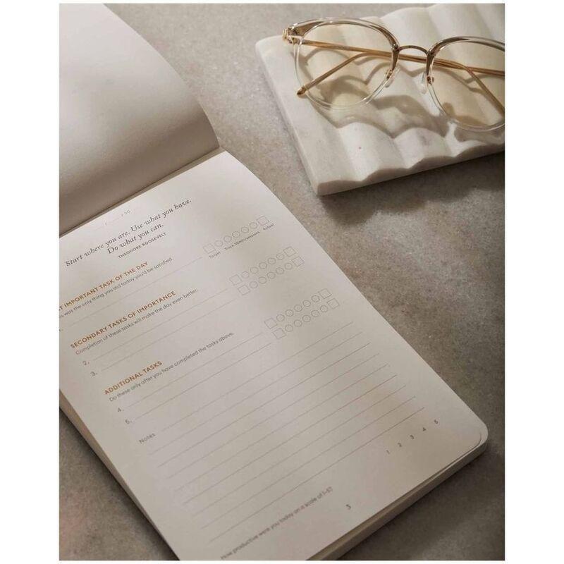 Intelligent Change Productivity Monthly Deskpad - Black, , large image number 5