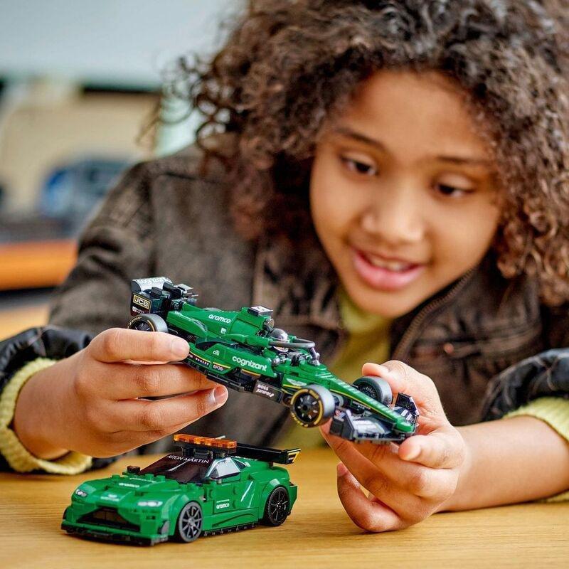 LEGO Speed Champions Aston Martin Safety Car & AMR23 Building Set 76925 (564 Pieces), , medium