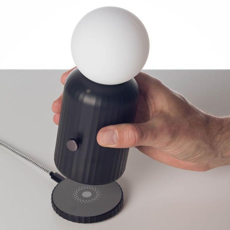 Lund London Wireless Lamp And Charger - Black, , large image number 2