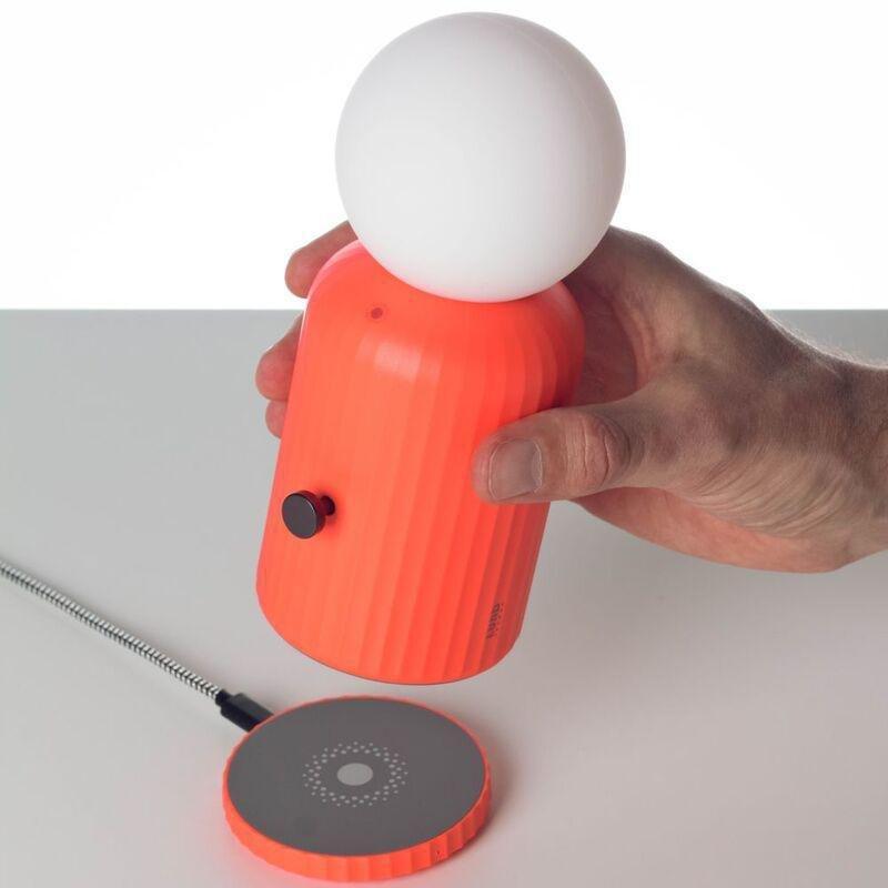 Lund London Wireless Lamp And Charger - Coral, , large image number 2