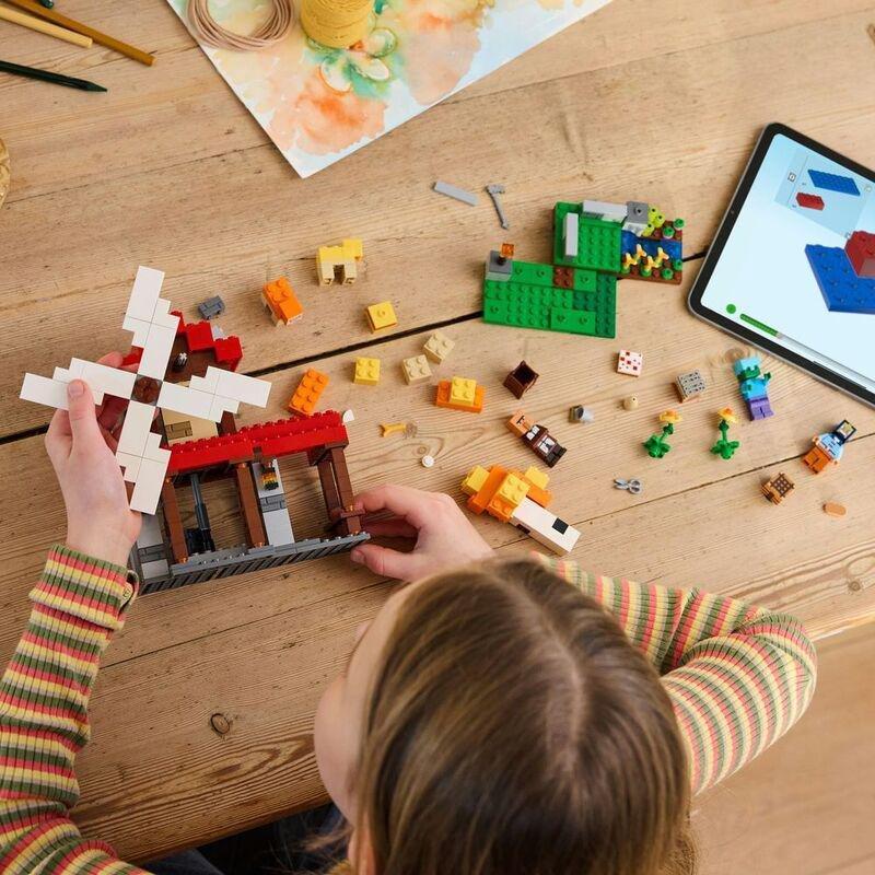 LEGO Minecraft® The Windmill Farm Video-Game Set Gift 21262, , large image number 2
