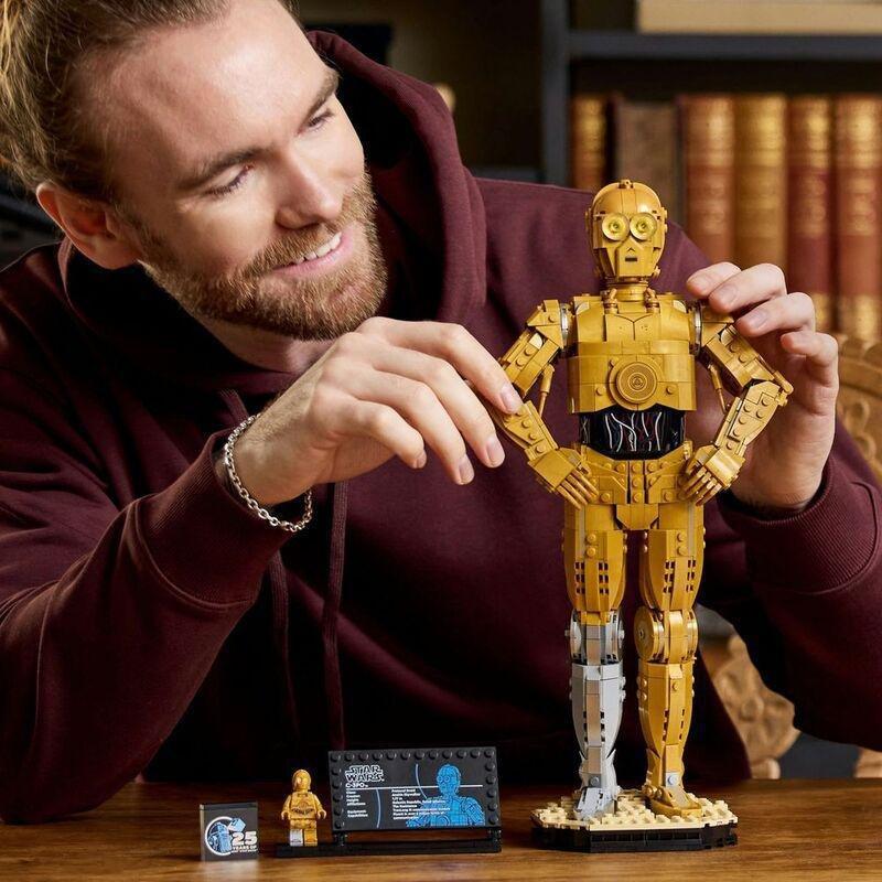 LEGO Star Wars C-3PO Buildable Droid Figure 75398 (1138 pieces), , large image number 2