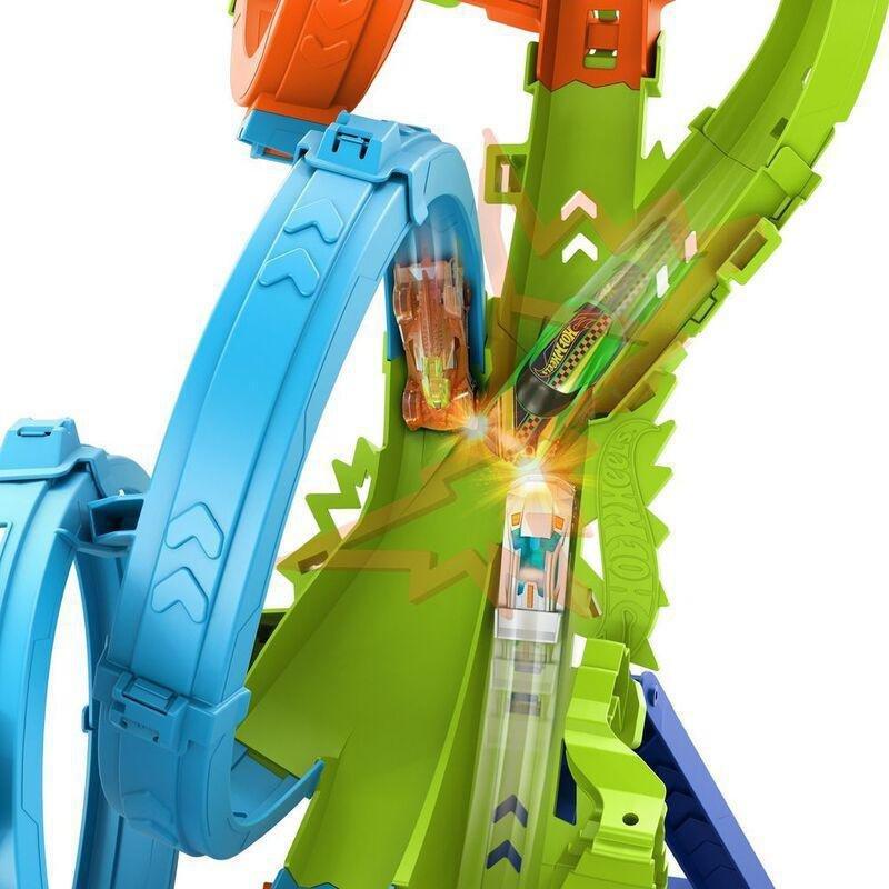 Hot Wheels Action 4-Loop Crash-Out Playset With 1 1.64 Die-Cast Car, , large image number 3