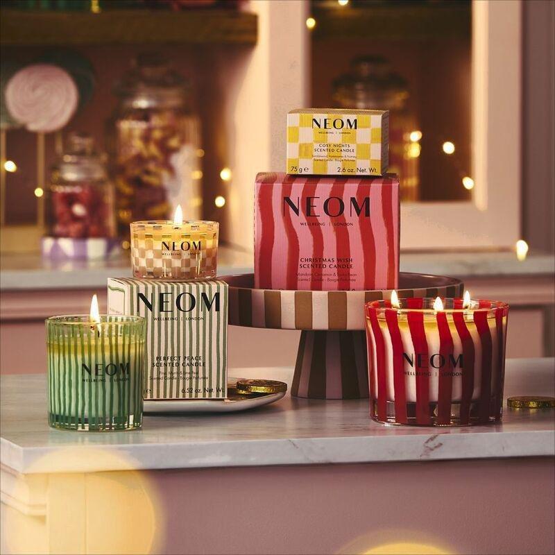 Neom Wellbeing Christmas Wish 3 Wick 420ml, , large image number 2