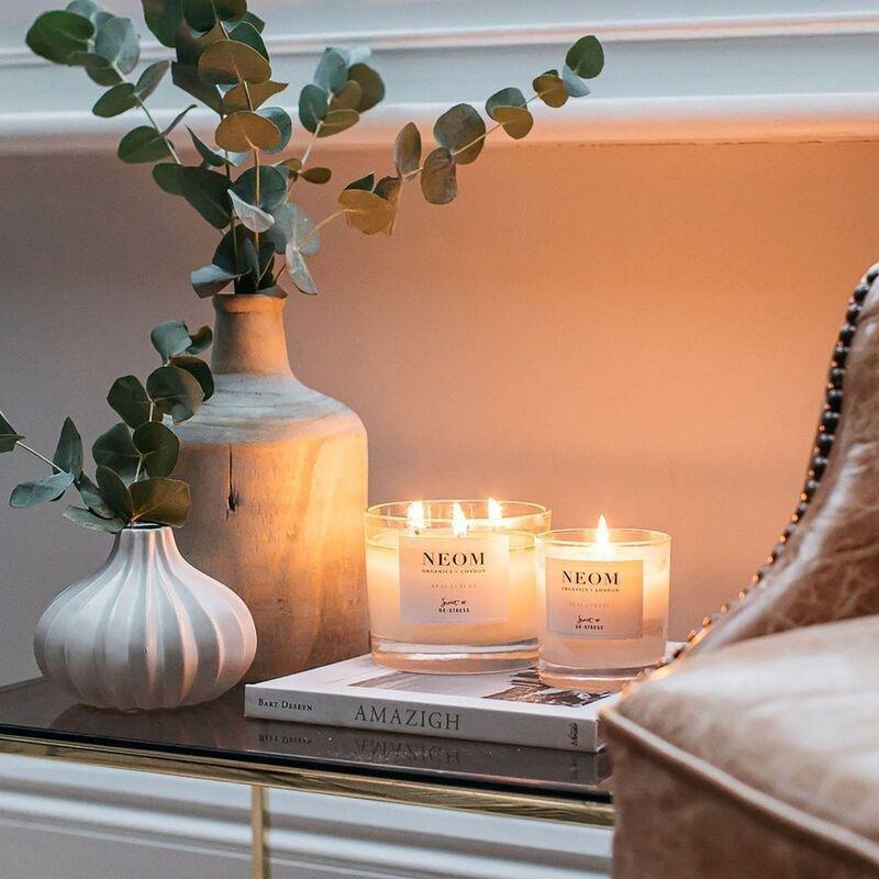 Neom Wellbeing Real Luxury Scented Candle (185g) - Lavender / Jasmine / Brazilian Rosewood, , large image number 4
