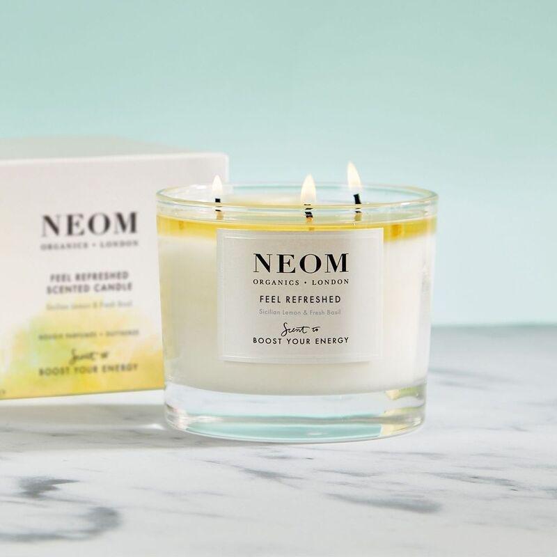 Neom Wellbeing 3 Wick Feel Refreshed Scented Candle (420g) - Sicilian Lemon / Fresh Bali, , large image number 2