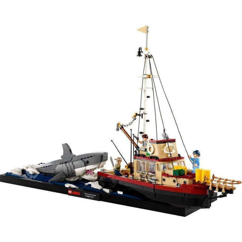 LEGO Ideas Jaws - 21350, , large image number 1