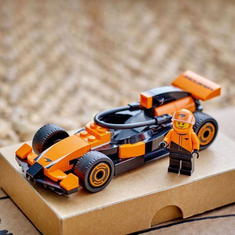 LEGO City F1 Driver With Mclaren Race Car 60442 (86 Pieces), , large image number 4