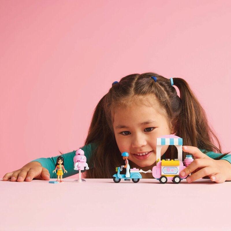 LEGO Friends Cotton Candy Stand And Scooter 42643 (110 Pieces), , large image number 3