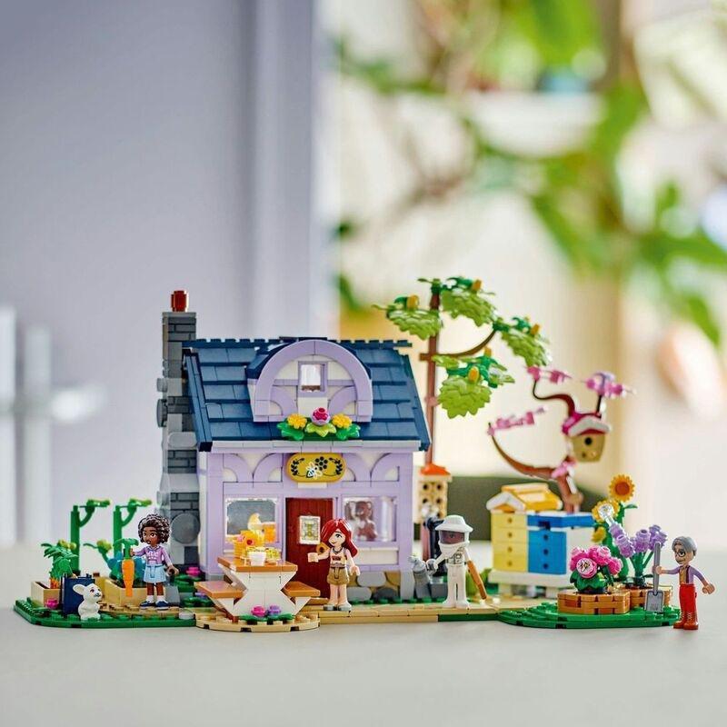 LEGO Friends Beekeepers' House And Flower Garden 42669 (1161 Pieces), , large image number 3
