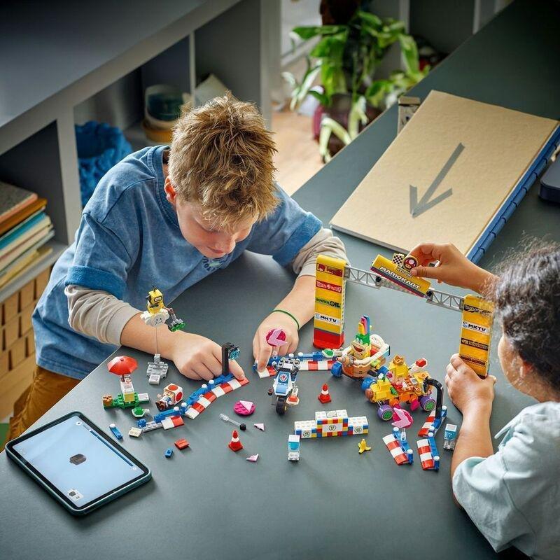 LEGO Super Mario Mario Kart Baby Peach And Grand Prix Set 72036 (823 Pieces), , medium