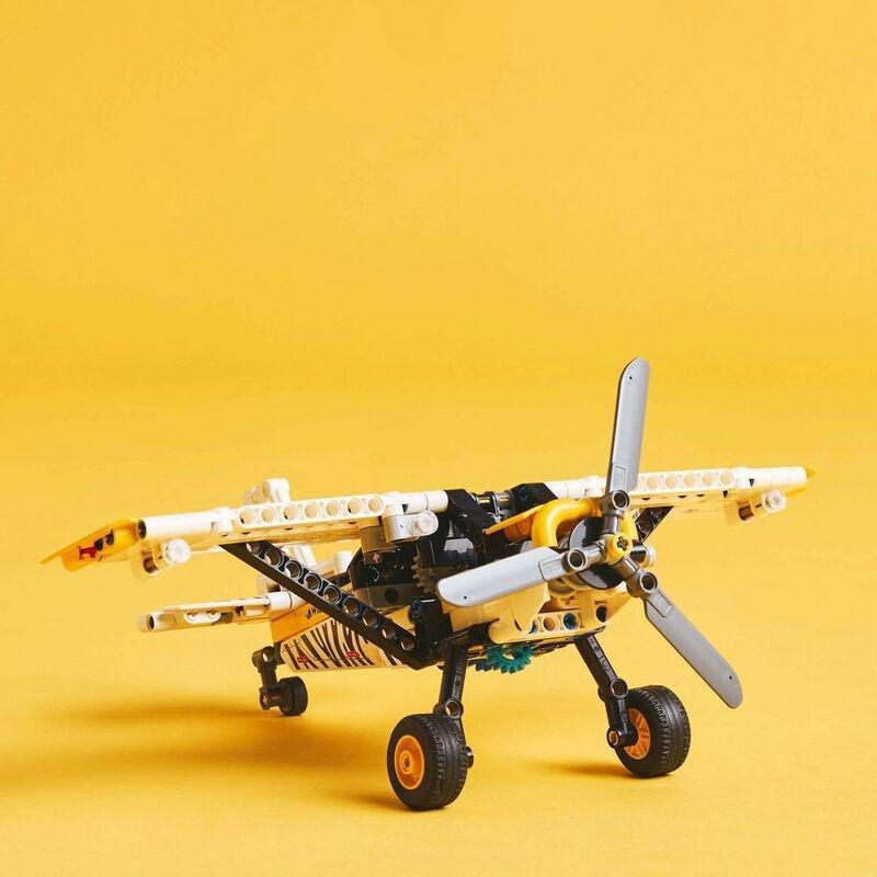 LEGO Technic Bush Plane 42198 (333 Pieces), , large image number 4