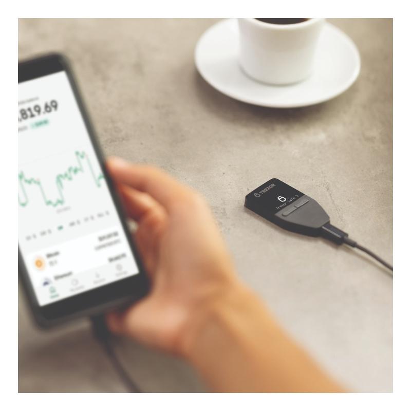 Trezor Safe 3 Advanced Crypto Hardware Wallet - Solar Gold, , large image number 5