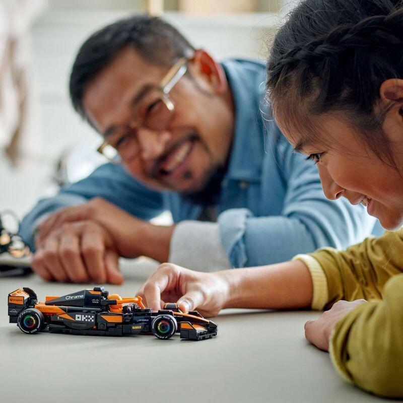 LEGO Speed Champions F1 Mclaren Team MCL38 Race Car 77251 (269 Pieces), , large image number 2