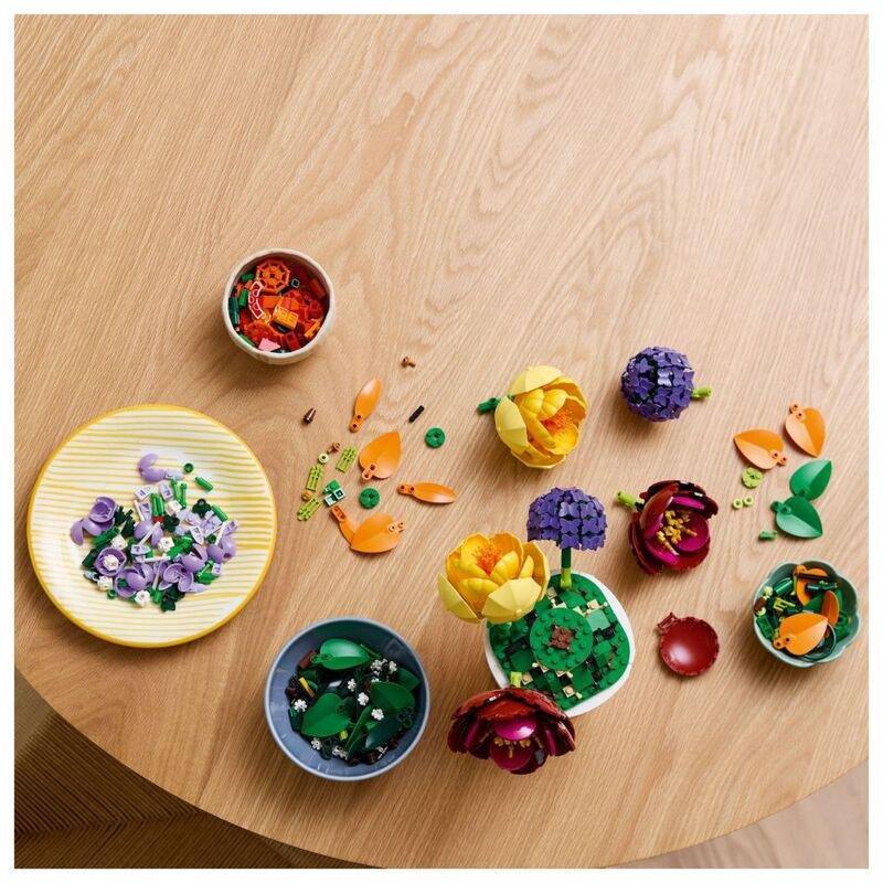 LEGO Botanicals Flower Arrangement Floral Home Decor - 10345 (685 Pieces), , medium