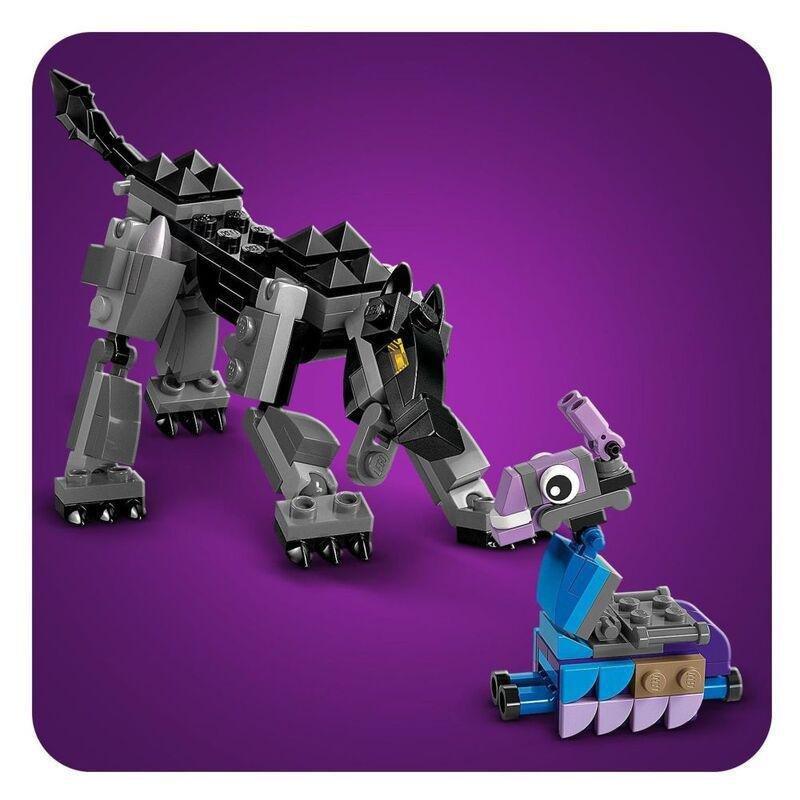 LEGO Fortnite Peely & Sparkplug’s Camp Video Game Building Set - 77075 (300 Pieces), , large image number 6