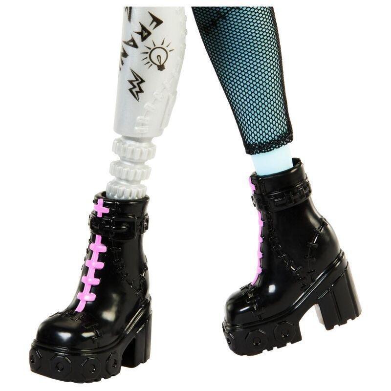 Mattel Monster High Frankie Stein Fashion Doll With Pet Watzie And Accessories, , large image number 3
