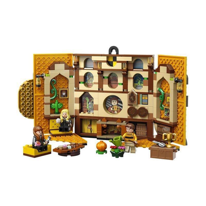 LEGO Harry Potter Hufflepuff House Banner 76412 (313 Pieces), , large image number 4