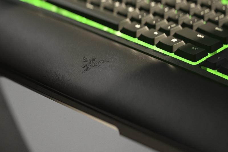 Razer Ornata V2 Mecha-Membrane Gaming Keyboard with Razer Chroma RGB - (US), , large image number 4