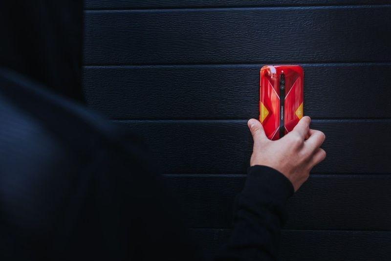 Red Magic 5G Gaming Smartphone Global Edition 128GB/8GB/Dual SIM - Red, , large image number 2