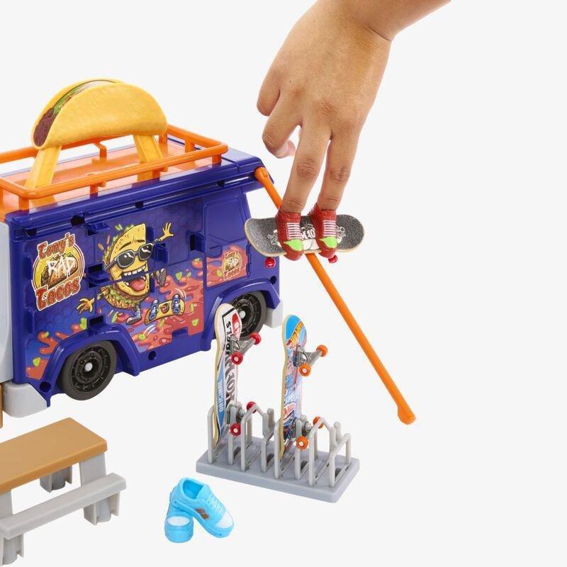 Hot Wheels Skate Tony Hawk's Taco Truck Play Case, , large image number 1