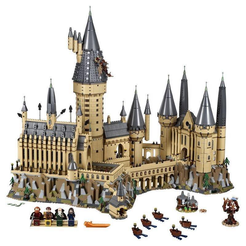 LEGO Harry Potter Hogwarts Castle 71043, , large image number 1