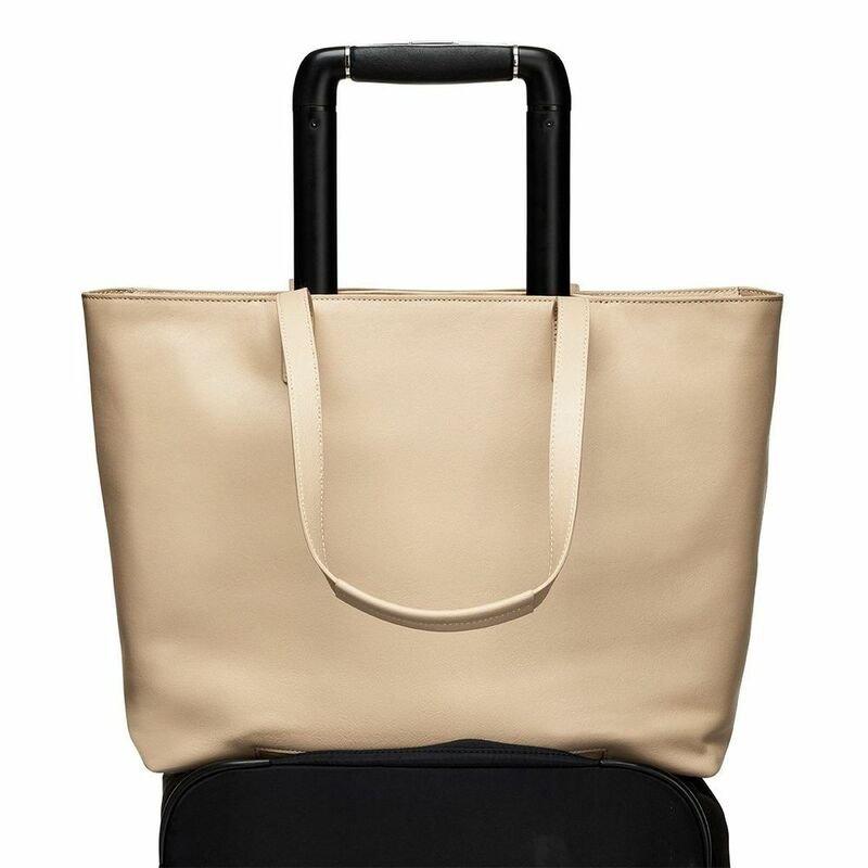 Knomo Maddox Leather Laptop Tote Bag 15-Inch Trench Beige/Gold Hardware, , large image number 2