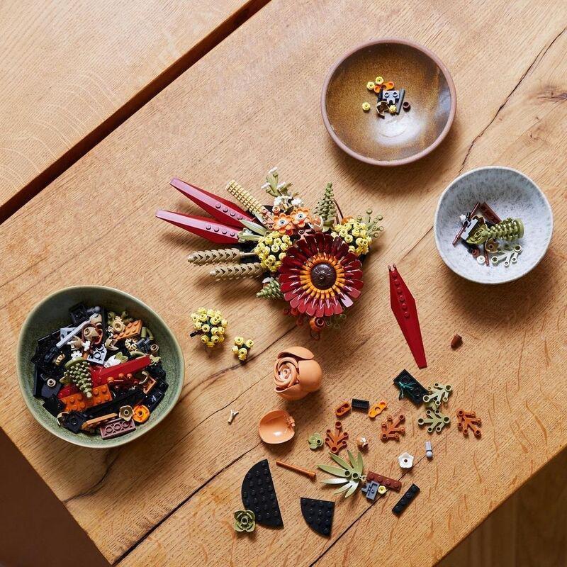 LEGO Icons Dried Flower Centrepiece 10314 Building Kit (812 Pieces), , large image number 2