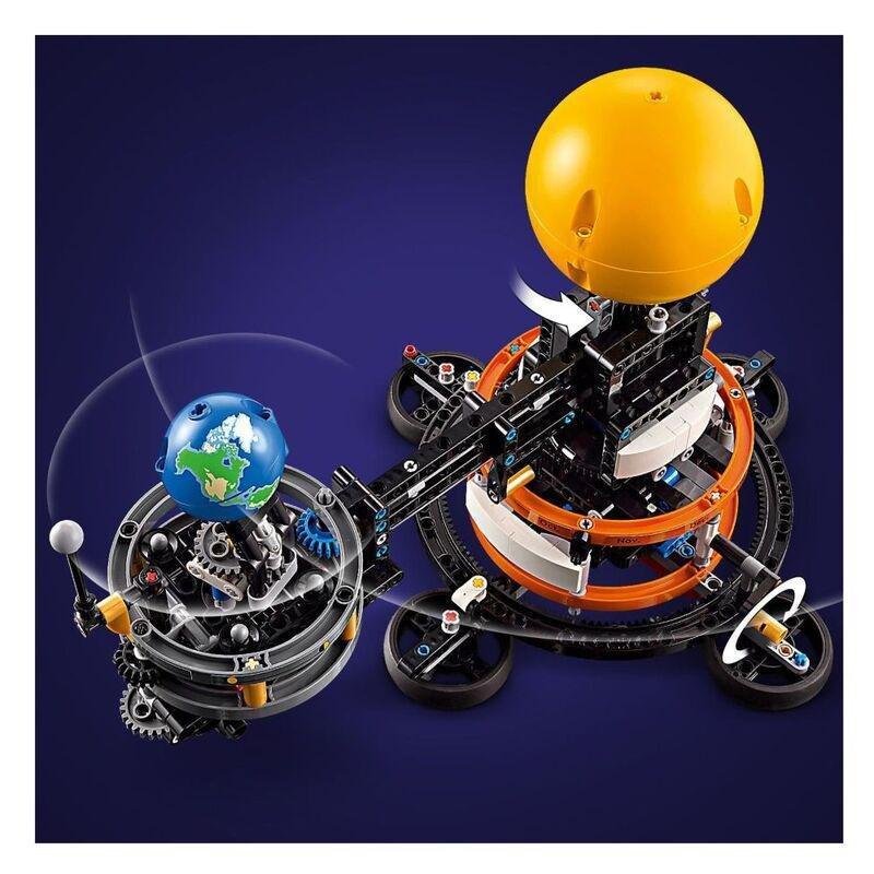 LEGO Technic Planet Earth and Moon in Orbit 42179, , large image number 4