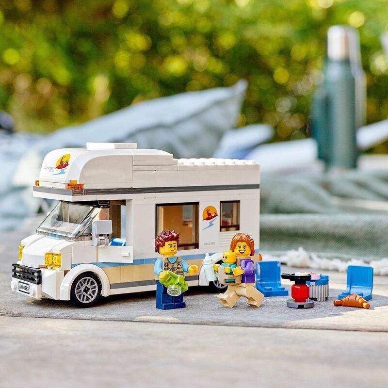 LEGO City Great Vehicles Holiday Camper Van 60283, , large image number 7