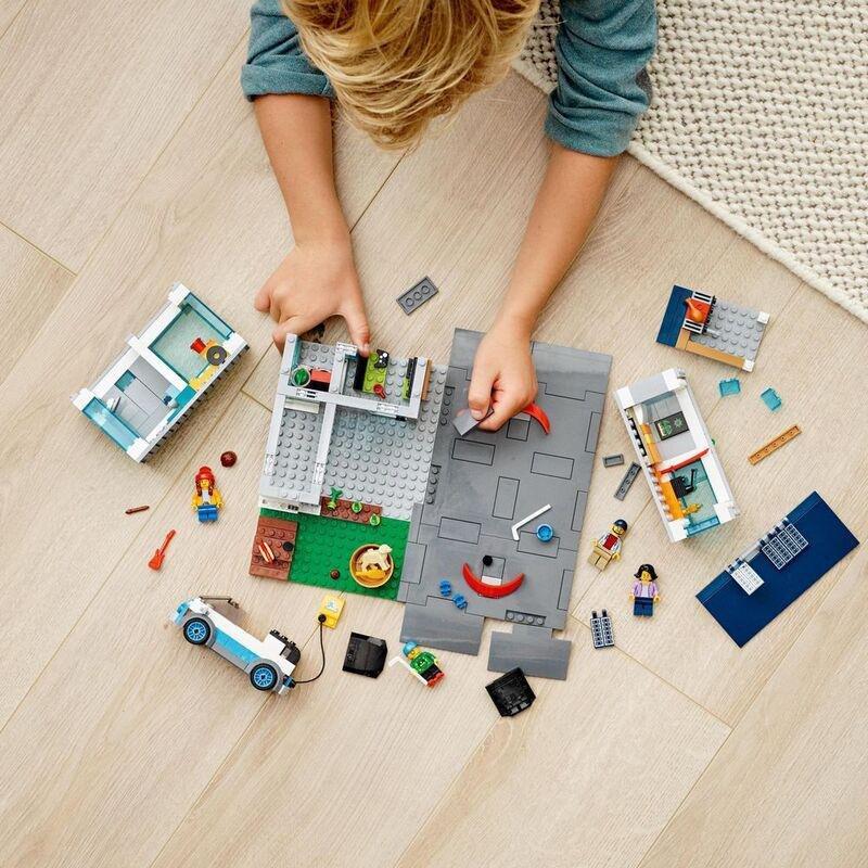 LEGO City My City Family House 60291, , large image number 1