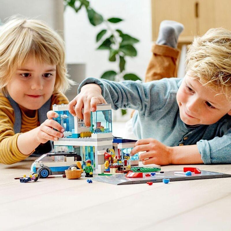 LEGO City My City Family House 60291, , large image number 2