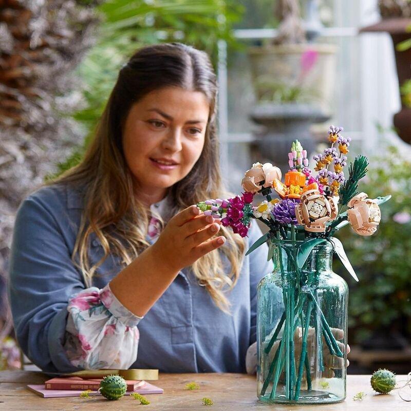 LEGO ICONS Flower Bouquet Building Kit 10280 (756 Pieces), , large image number 1