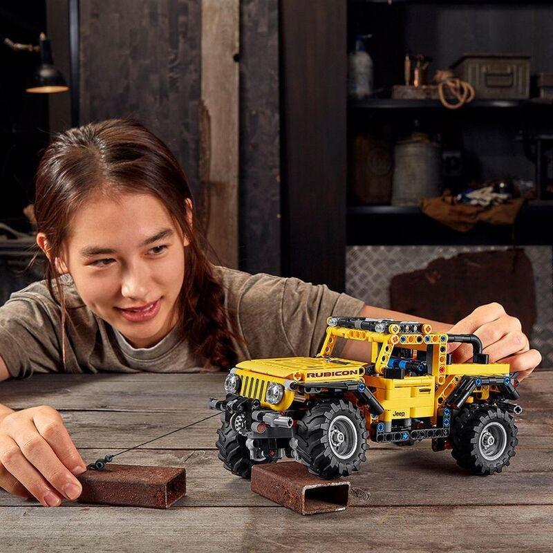 LEGO Technic Jeep Wrangler 42122, , large image number 3