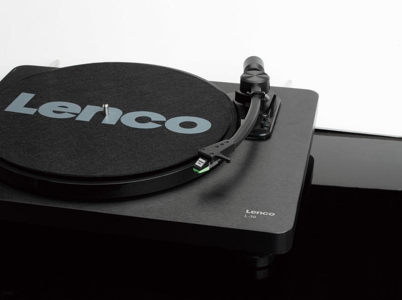 Lenco L-30 Belt-Drive Turntable with Built-in Preamp - Black, , large image number 2
