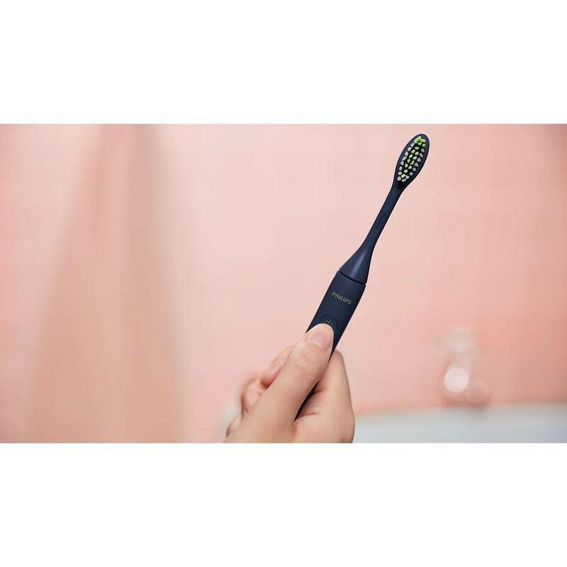 Philips One by Sonicare Battery Toothbrush - Midnight Blue + 2 Brush Head, , large image number 1