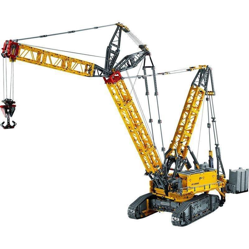 LEGO Technic Liebherr Crawler Crane LR 13000 42146 Building Kit (2,883 Pieces), , large image number 4