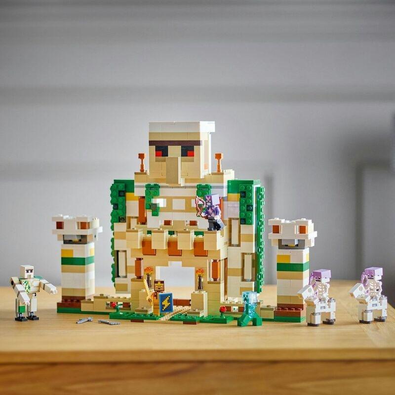 LEGO Minecraft The Iron Golem Fortress 21250 Building Toy Set (868 Pieces), , large image number 3