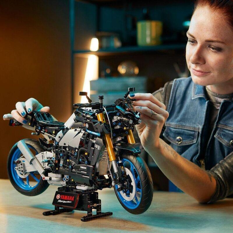 LEGO Technic Yamaha MT-10 SP 42159 Building Kit for Adults (1,478 Pieces), , large image number 1