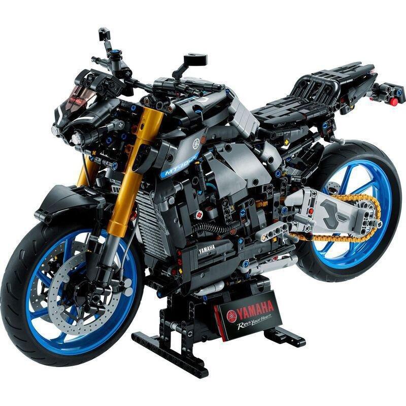 LEGO Technic Yamaha MT-10 SP 42159 Building Kit for Adults (1,478 Pieces), , large image number 4