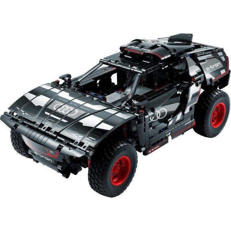 LEGO Technic Audi RS Q e-tron 42160 Building Toy Set (914 Pieces), , large image number 2