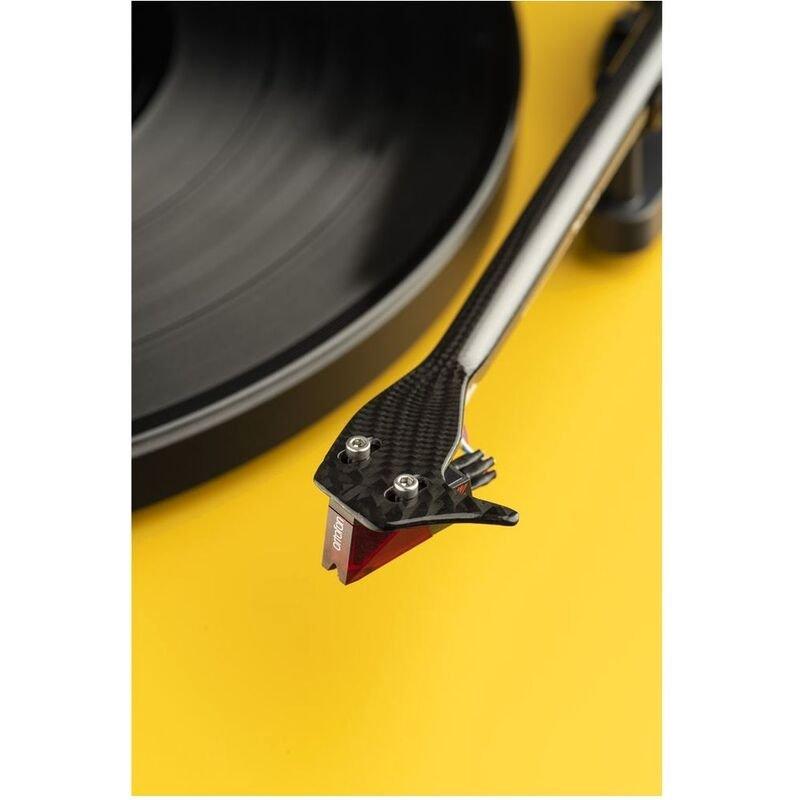 Pro-Ject Debut Carbon Evo Belt-Drive Turntable with Ortofon 2M Red - Satin Yellow, , large image number 4