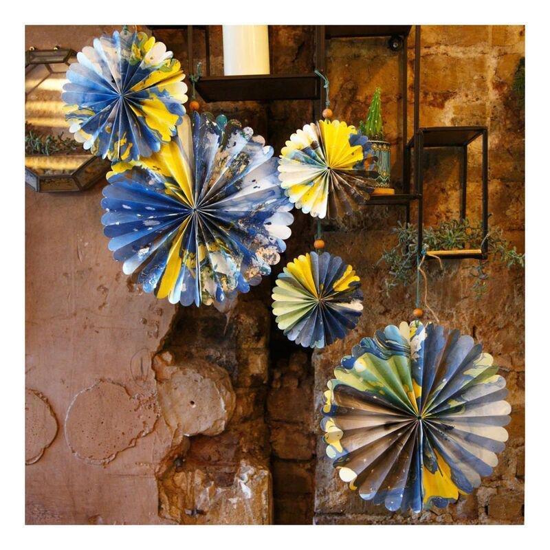 Talking Tables Marble Paper Fan Decorations 15/20/30 cm (Pack of 3), , large image number 2