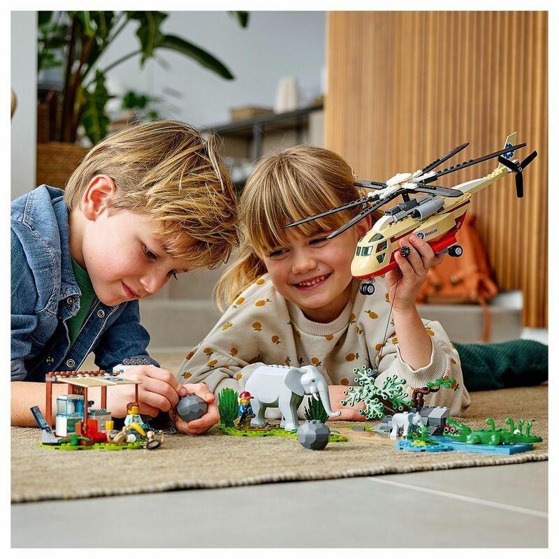 LEGO City Wildlife Rescue Operation Vet Set 60302, , large image number 3