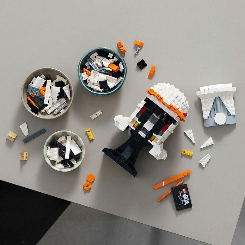 LEGO Star Wars Clone Commander Cody Helmet 75350 (766 Pieces), , large image number 2
