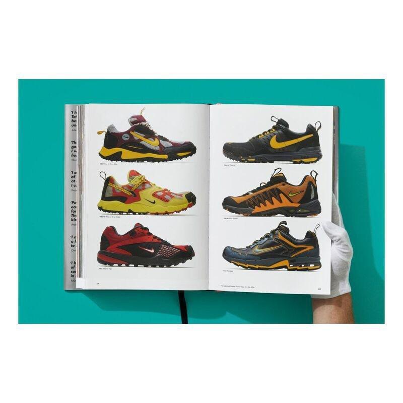 Sneaker Freaker - World's Greatest Sneaker Collectors | Simon Wood, , large image number 1