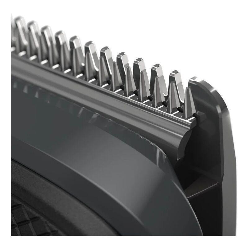 Philips MG5730/33 Multigroom Series 5000 11-in-1 Face Hair and Body Trimmer, , large image number 3