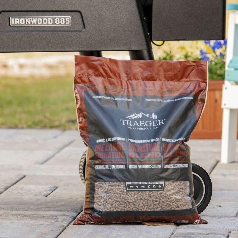 Traeger Signature Blend Pellets 9 Kg Bag, , large image number 3